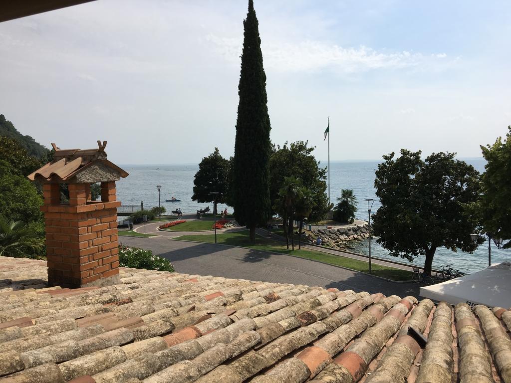 Welcome Traveller Merlo Nero * Garda (Verona)